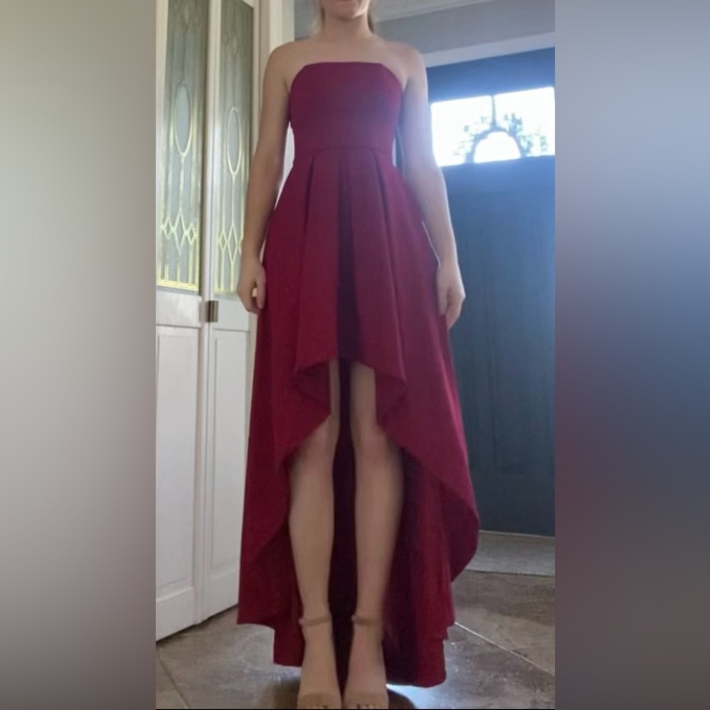 Red high low formal dress size 2. NWT.